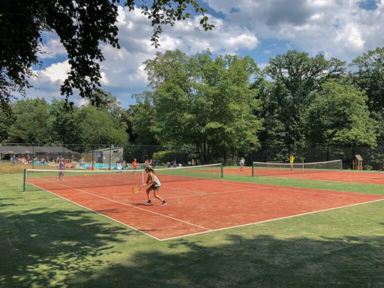 gratis gebruik van de tennisvelden